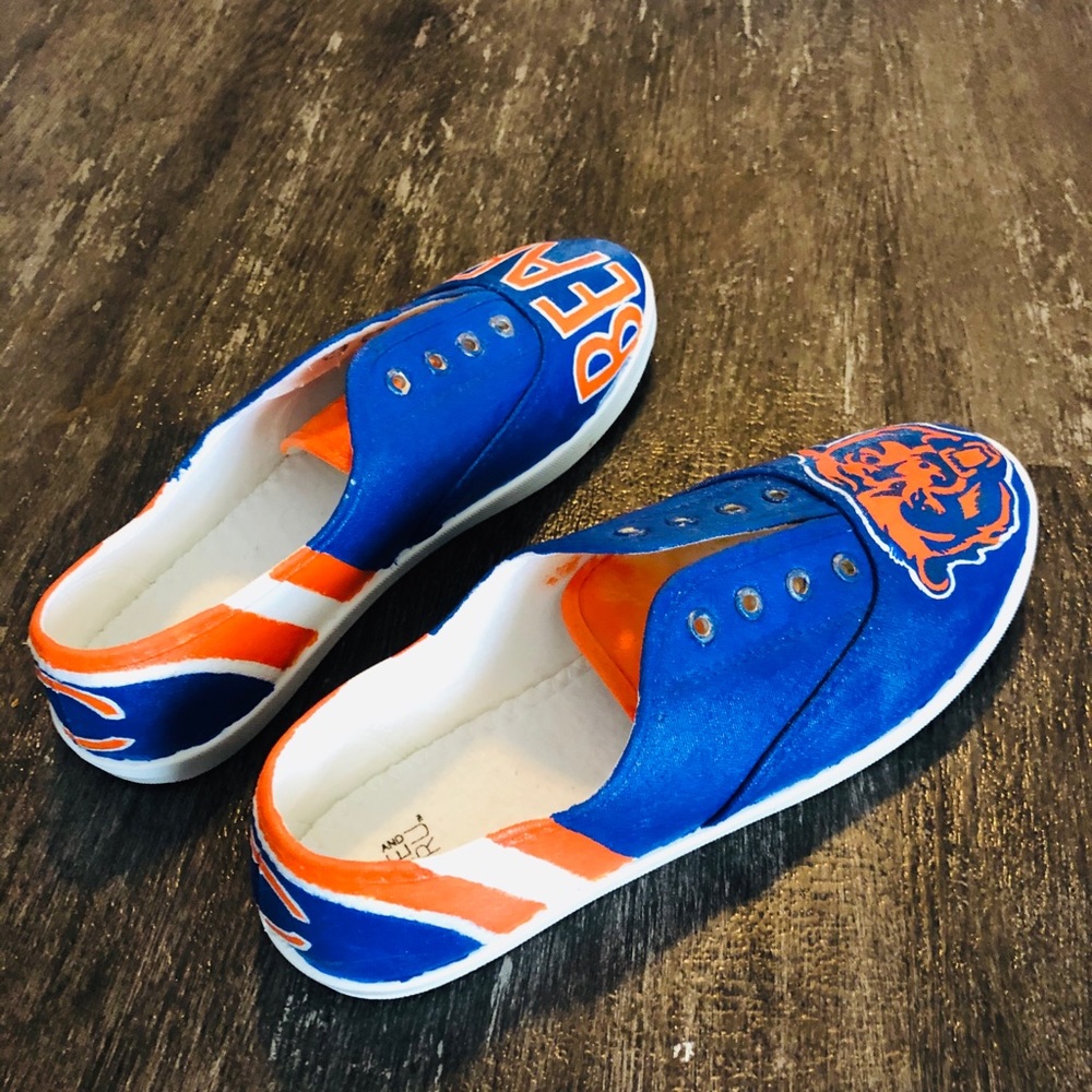 Custom painted shoes - Picture 6 of 7